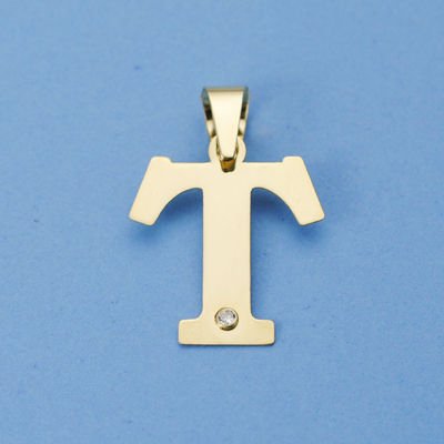 18K COLGANTE LETRA "T" CIRCONITA 22 X 19 MM