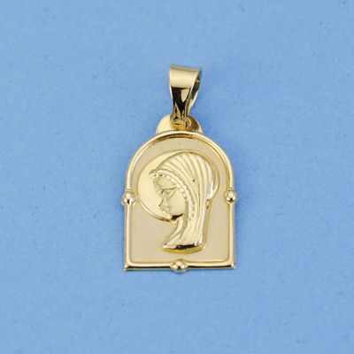 18K MEDALLA VIRGEN NIÑA CAPILLA. 17 X 12 MM.