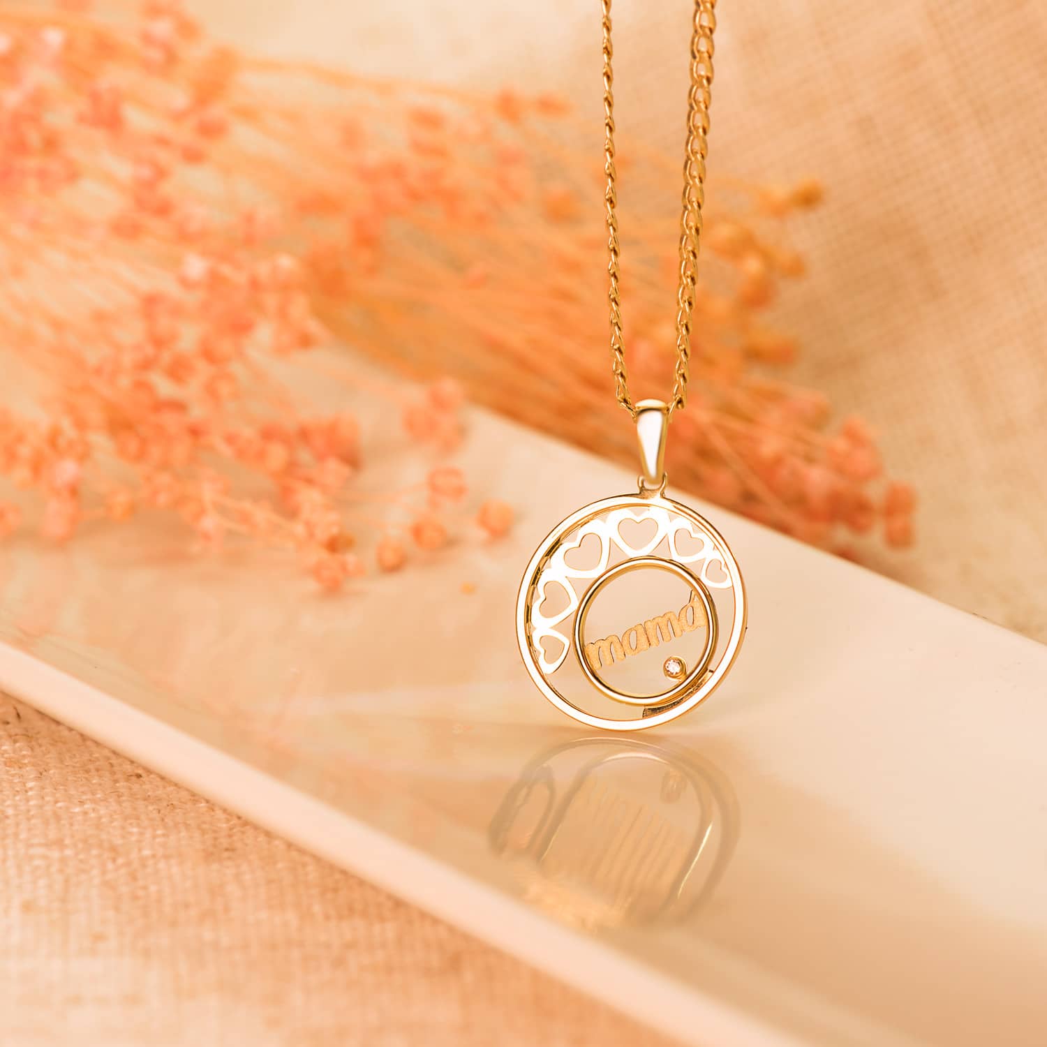 18K COLGANTE ORO AMARILLO CORAZONES Y CIRCULO CON MAMA 20 MM - Imagen 2